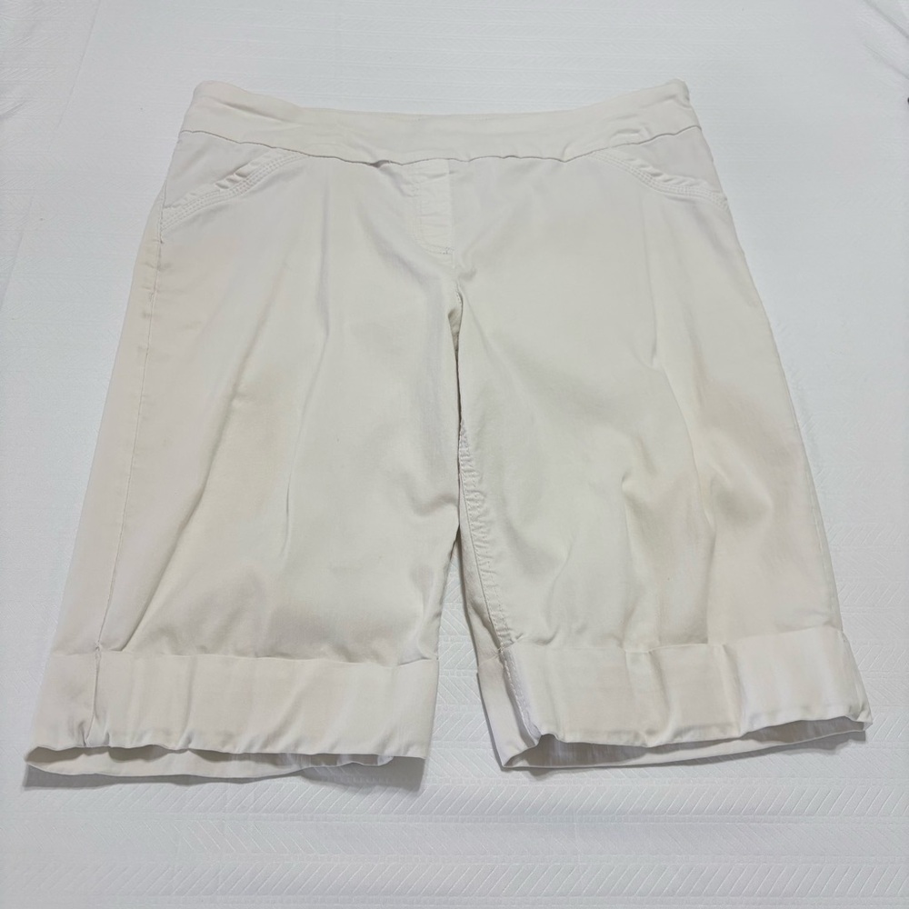 Westbound Petites Ivory Pull On Shorts Cuffed Hem Stretch Rayon Blend Size 16P